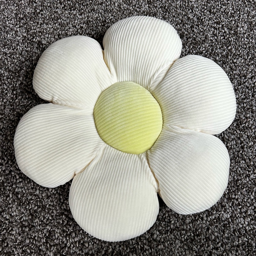 White and Yellow Flower Pillow super soft!